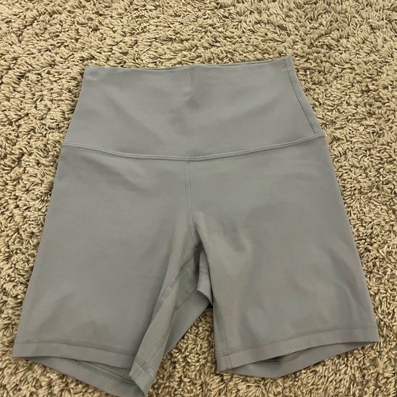 align shorts - Picture 1 of 1